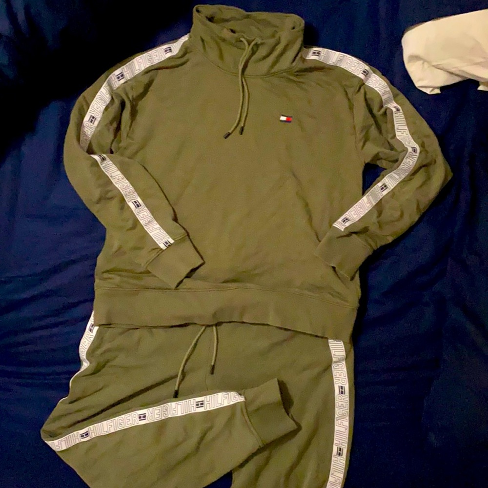 Jogging suit